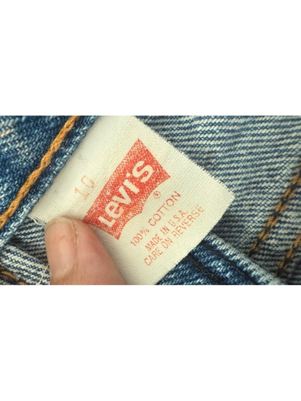 Vintage 80s/90s Levi's 10503 High-Waisted Tapered Mom Jeans - Made in USA